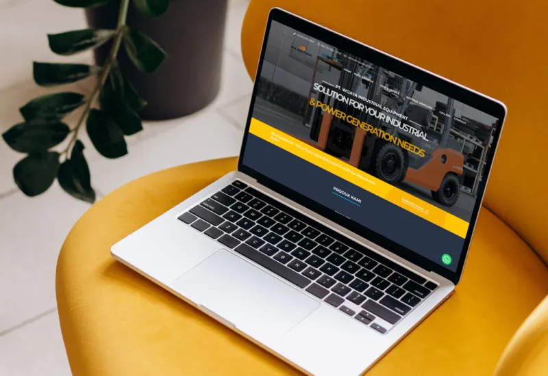 Mockup website bisnis industri untuk referensi website kontraktor